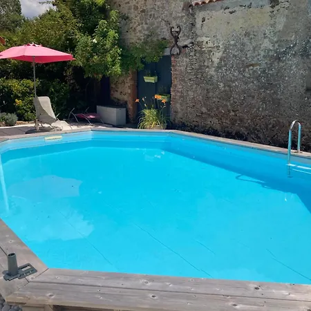 Le Domaine De La Rabateliere 3*